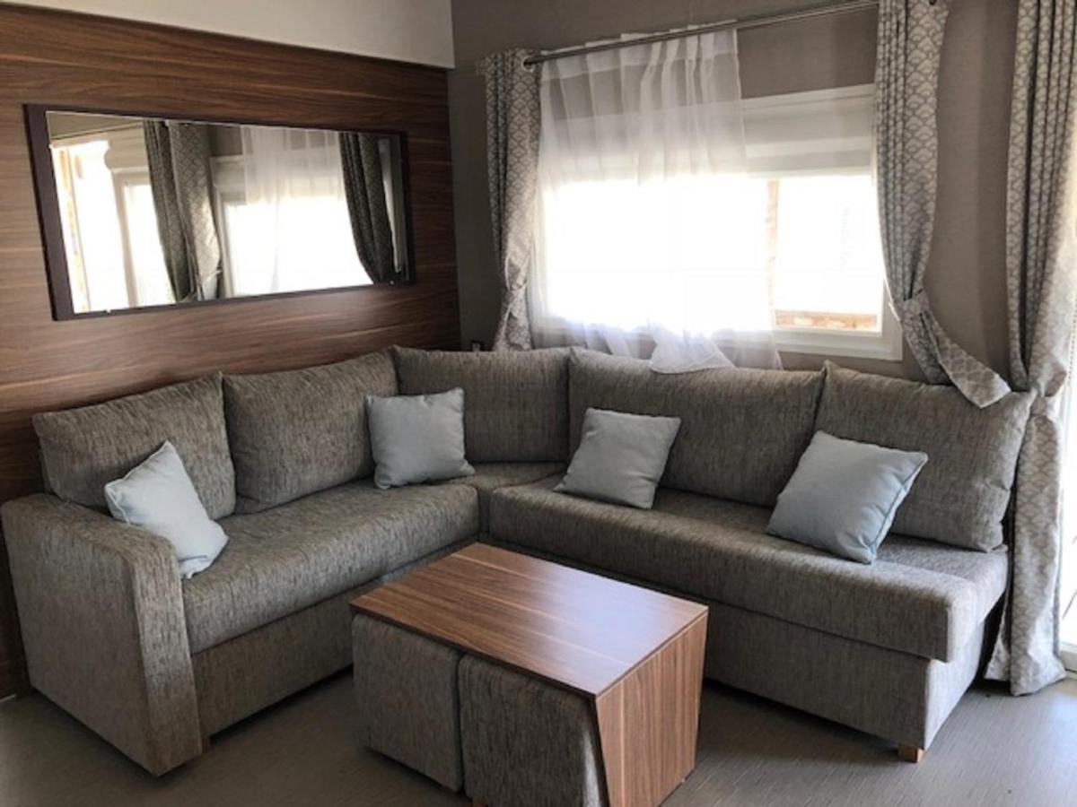 Mhvacances Louent Plusieurs Mobilhomes Dans Camping 4 Etoiles Proche Chateaux Et Zoo Beauval Onzain Zewnętrze zdjęcie