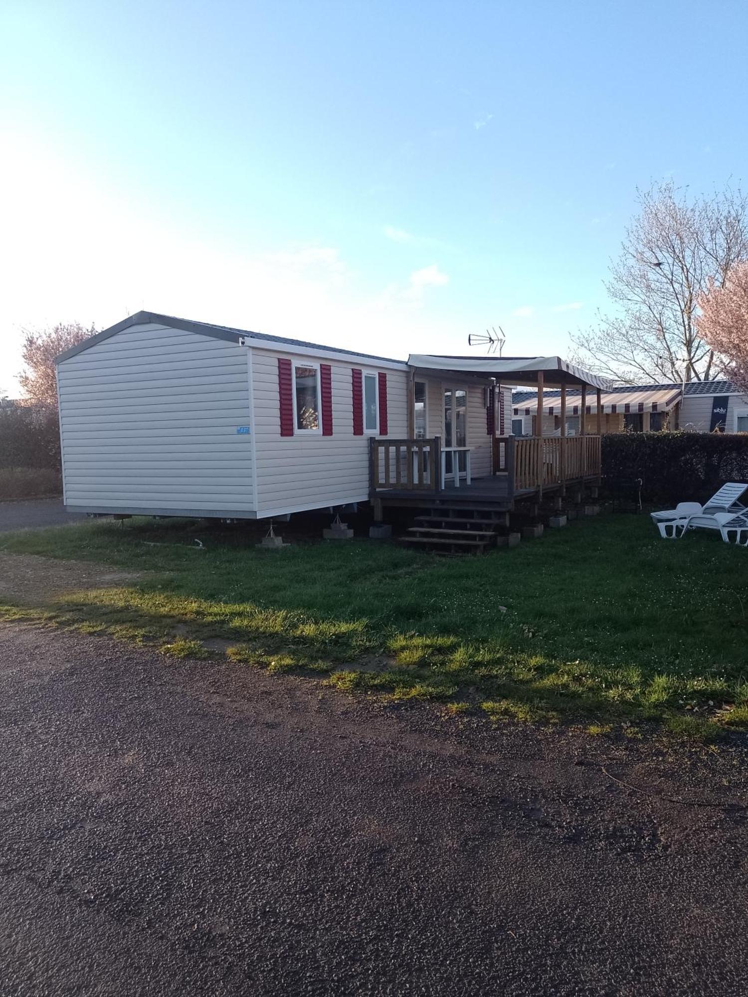 Mhvacances Louent Plusieurs Mobilhomes Dans Camping 4 Etoiles Proche Chateaux Et Zoo Beauval Onzain Zewnętrze zdjęcie