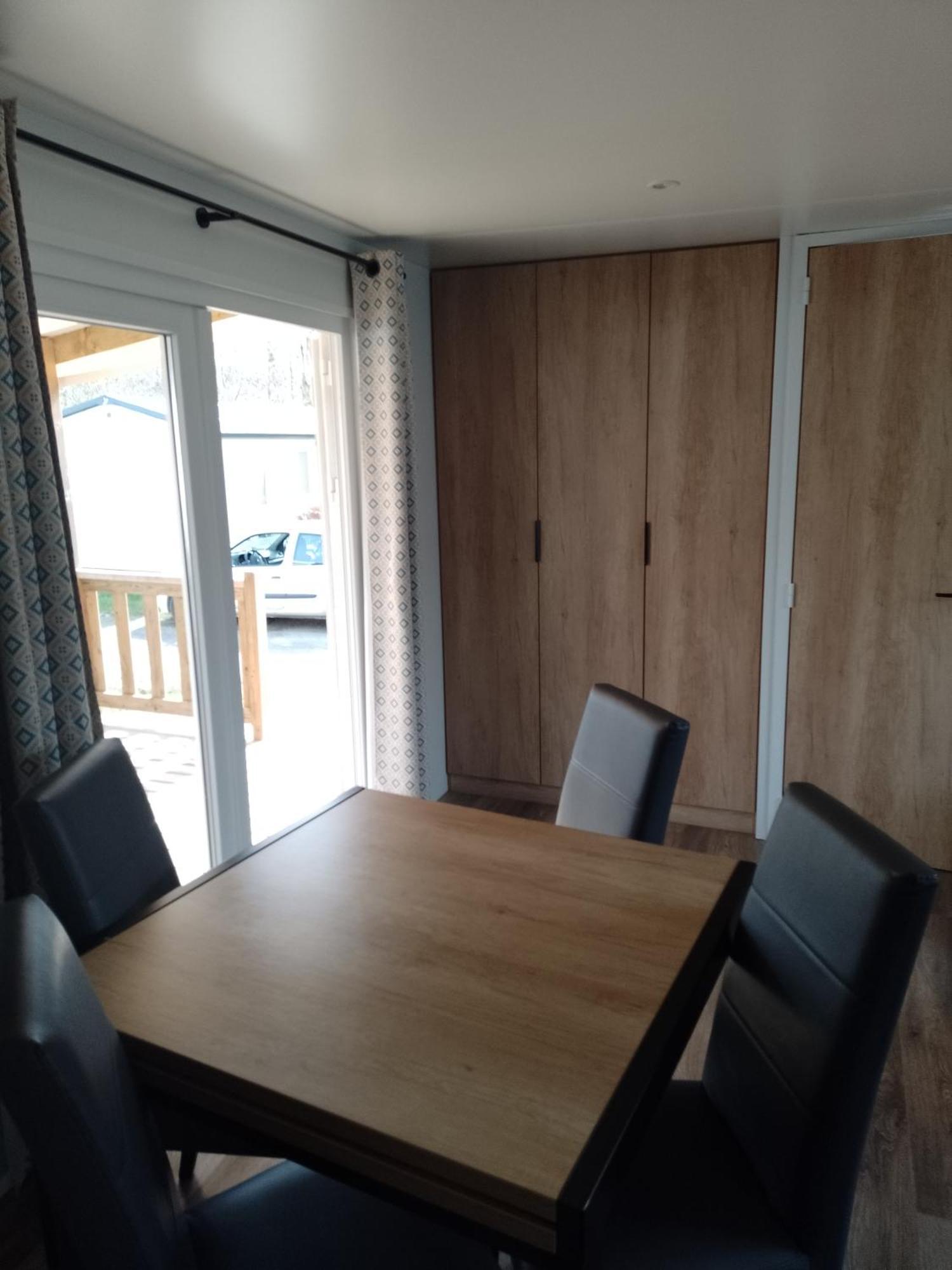 Mhvacances Louent Plusieurs Mobilhomes Dans Camping 4 Etoiles Proche Chateaux Et Zoo Beauval Onzain Zewnętrze zdjęcie